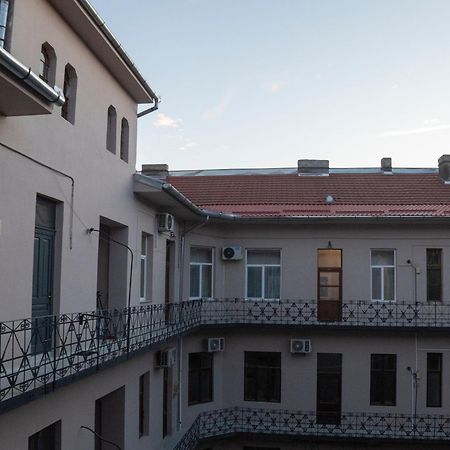 Aesthetic Pleasure - Central Downtown Apartments Oradea Exterior photo